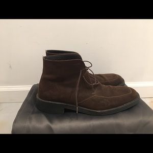 Gucci Mens suede boots